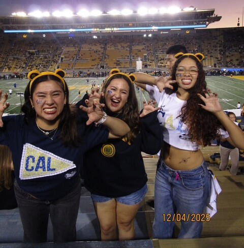 We surprised Tymen with visit @school and he took us to a Cal football game!